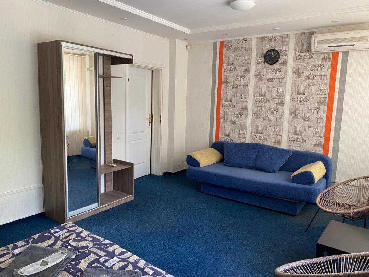 Uneed Rooms Podil Kiev Ngoại thất bức ảnh